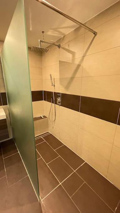 Shine Apartment Schwarzenfeld المظهر الخارجي الصورة