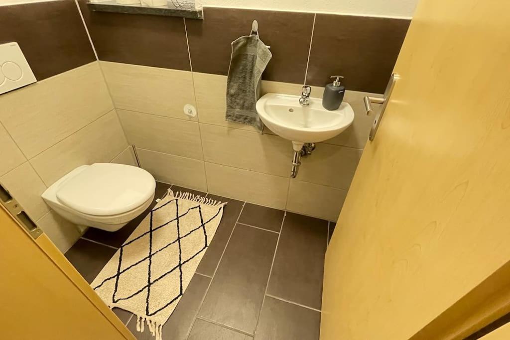 Shine Apartment Schwarzenfeld المظهر الخارجي الصورة
