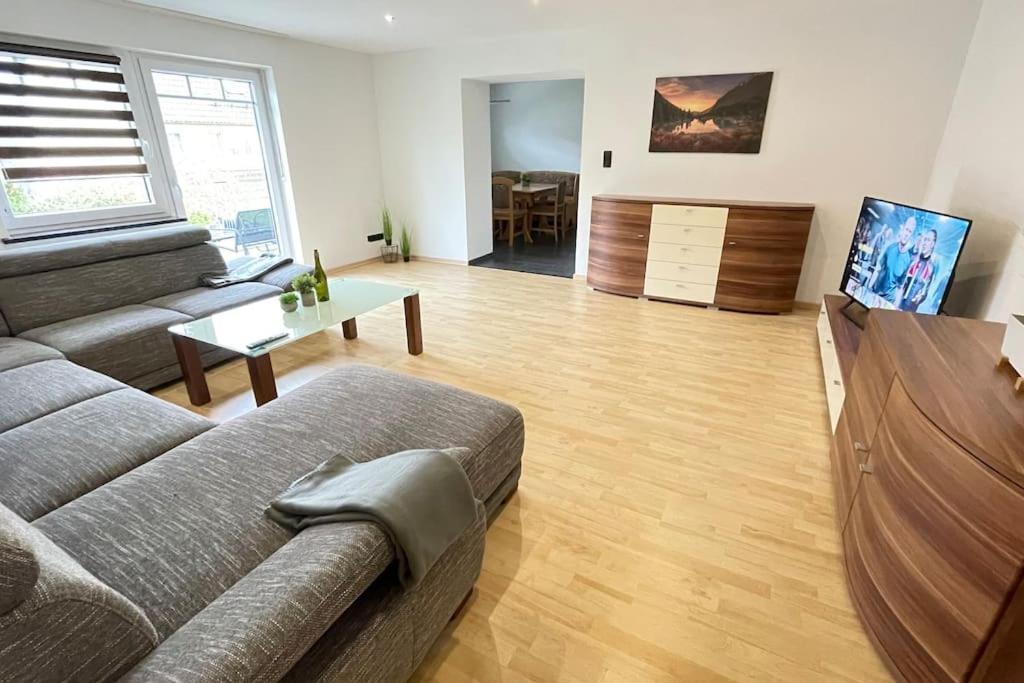 Shine Apartment Schwarzenfeld المظهر الخارجي الصورة